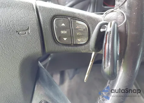 2006 Chevrolet Silverado 1500 Lt1 from USA, damaged, VIN 2GCEK13Z161352100